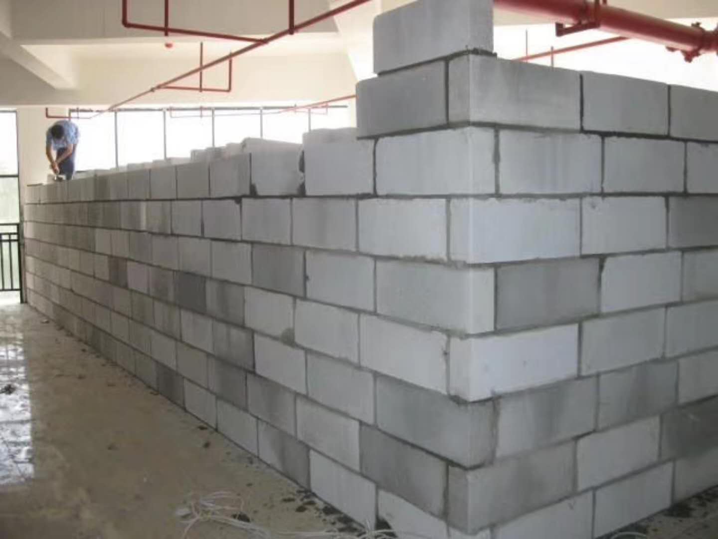 鼎湖蒸压加气混凝土砌块承重墙静力和抗震性能的研究